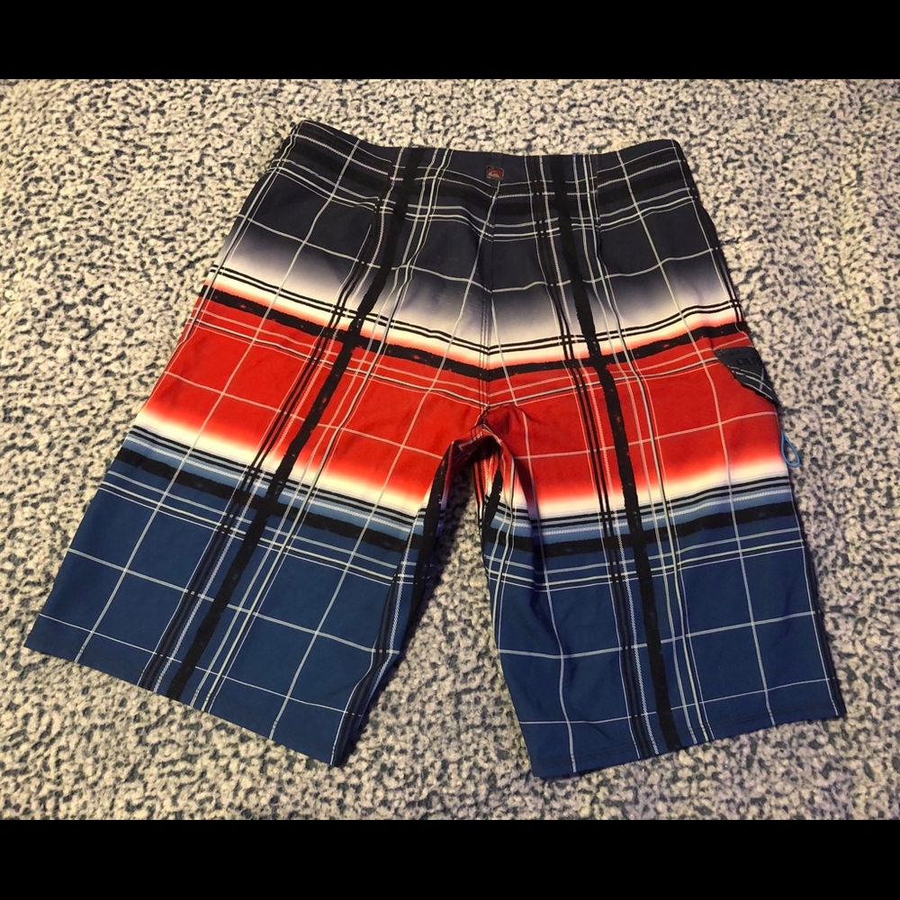 Men’s Quiksilver Cypher Board Shorts SZ 32 - Picture 13 of 13